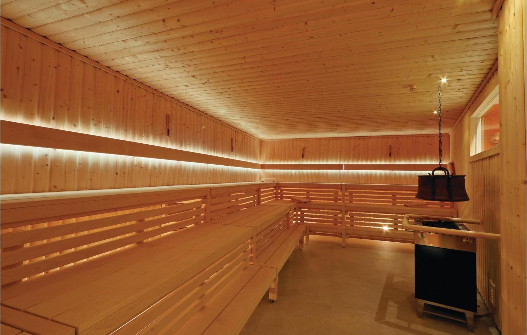 Apartment Amazing In Travemuende With Sauna *